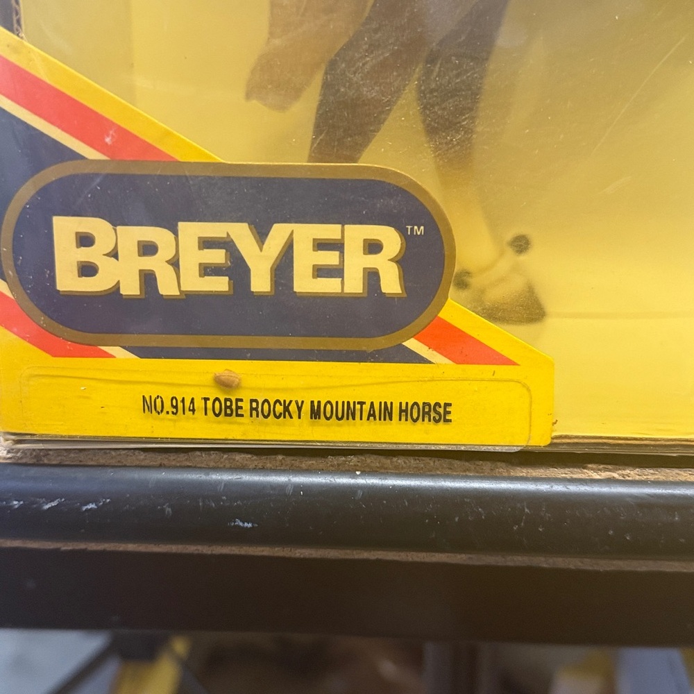 Breyer No 914 rocky mountain horse - Picture 2 of 2